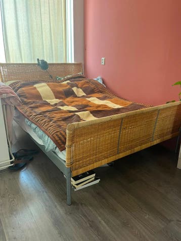 Bed zonder matras 140x200