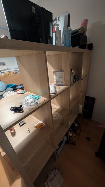 Gratis: IKEA Kallax kast en spiegel