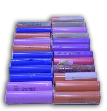 200 gebruikte 18650 cellen, restwaarde(1200mAh) - gratis