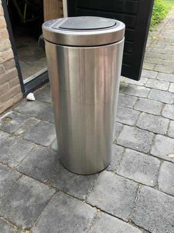 Gebruikte prullenbak