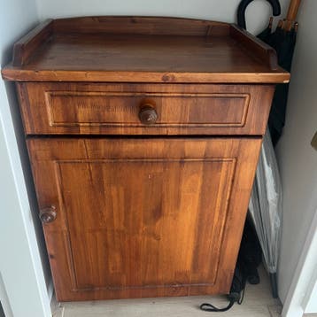 Vintage houten kastje