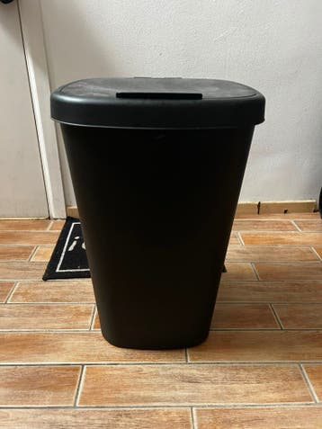 IKEA Ton met deksel 50l