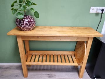 Bijzettafel/ sidetable hout