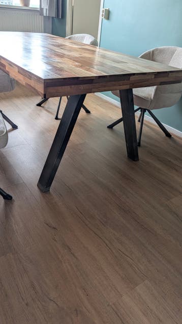 Houten eettafel 100x200