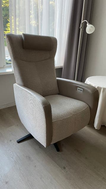 Relaxstoel Prominent (moet gereinigd)