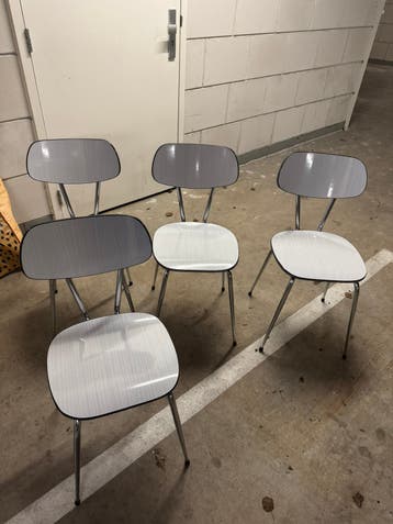 Gratis vintage stoelen