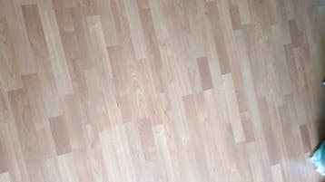 Quickstep laminaat kersenkleur met plintjes