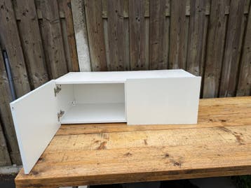 Steigerhout eettafel (200x100) en 2 zwevende tv-kasten