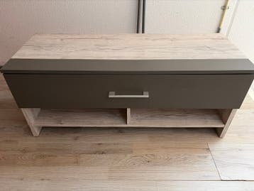 Halbank met lade en opbergruimte