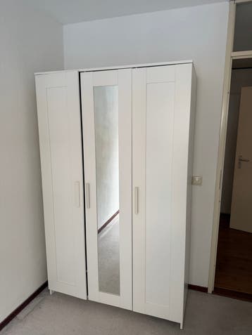 IKEA Brimnes kledingkast met spiegeldeur - Goede staat