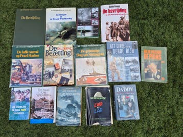 Diverse boeken over de Tweede Wereldoorlog