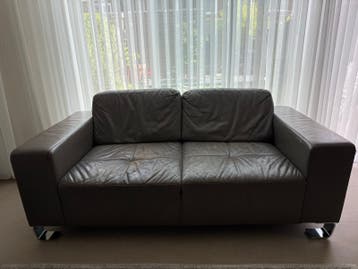 GRATİS Set van 2 stevige leren banken (230 cm en 180 cm)