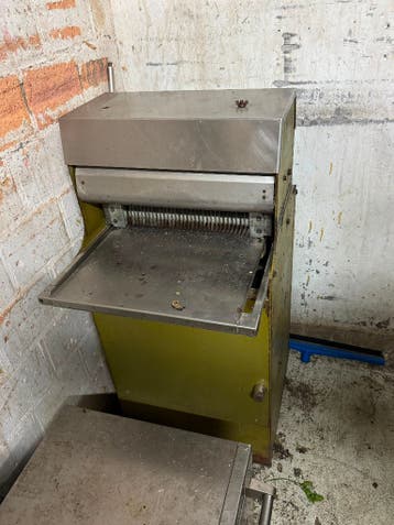 Professionele broodsnijmachine- Kalmeijer