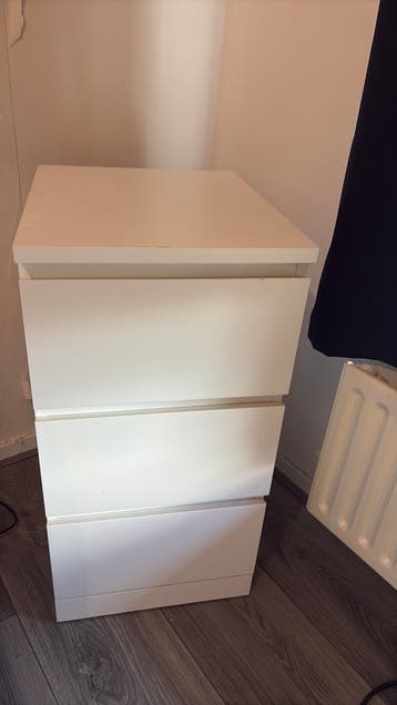 Ikea nachtkastje GRATIS