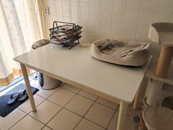 GRATIS ophalen: keukentafel en/of 4 stoelen