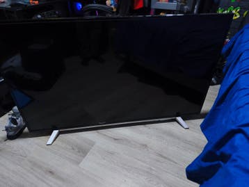 Toshiba TV met opstartlus - defect voor onderdelen/reparatie