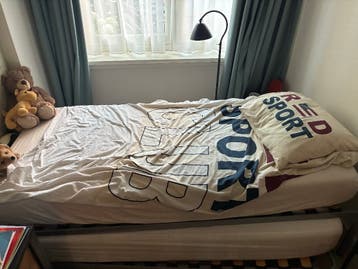 Gratis 2 bedden  200*90 CM (incl Matras)