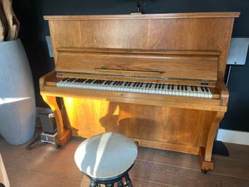 Gratis Piano - Berry (Londen) - Moet weg voor 4 augustus