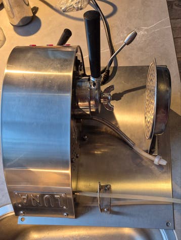 Gratis Luna Italiaanse design wandkoffiemachine