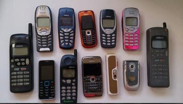 oude telefoons (nokia) en pc's gezocht