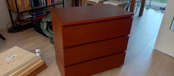 Gratis op te halen: Ladenkast Malm Ikea bruin