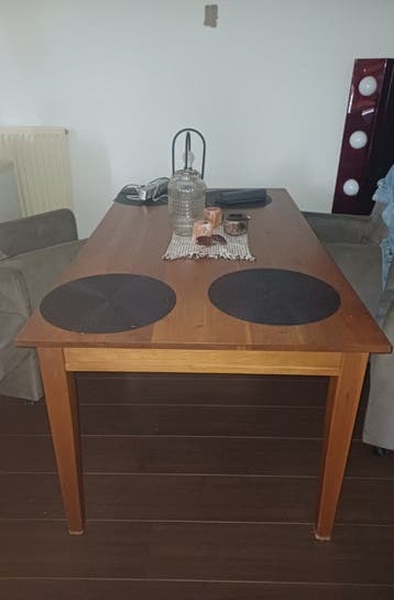 eetkamertafel