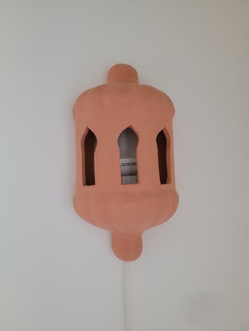Terracotta wandlamp