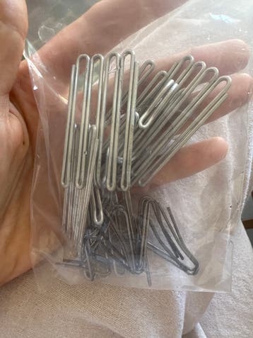Diverse gordijnhangers voor verschillende gordijntypes