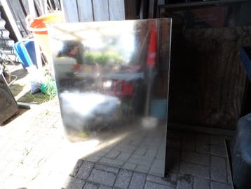 spiegel   105x80 cm op houten plaat blank