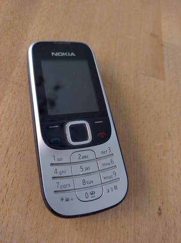 Nokia 2330