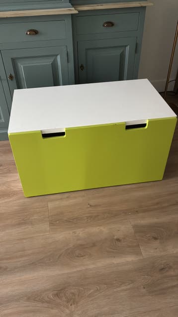 Gratis Ikea Smastad kist