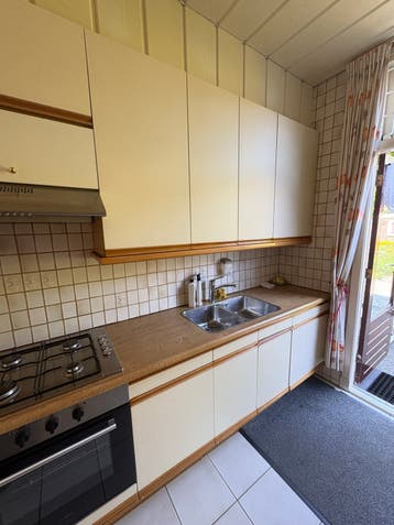 Solide keuken uit 1985/1990 - Zelf verwijderen