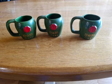 3 kopjes Dom cafe