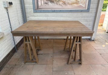 Zwaar houten tekentafel / werktafel / Bureau
