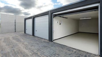 Gezocht garagebox/loods ( werkplaats )