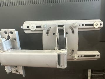 Samsung LE27S71B LCD TV met muurbeugel