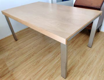 GRATIS eettafel (Bert Plantagie?)