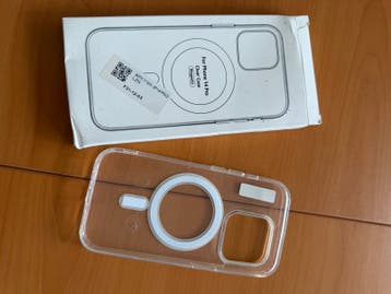 Gratis iPhone 14 Pro Clear Case met MagSafe