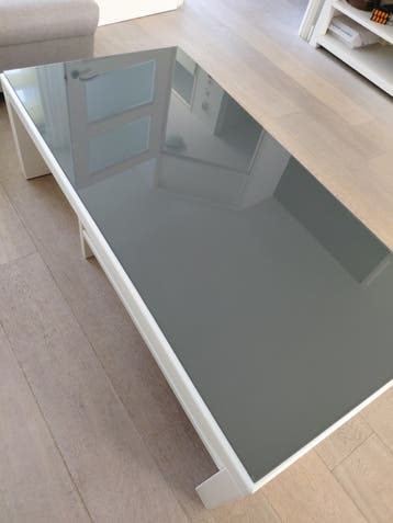 Salon tafel met los glas top