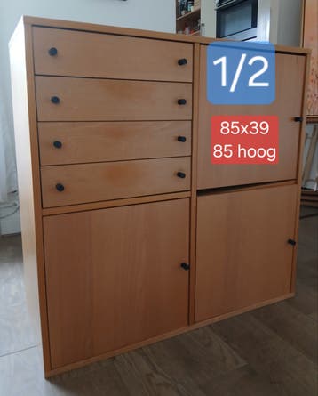 Kast met deurtjes en laden - gratis