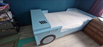 Gebruikt kinderbed 90x200 met of zonder matras