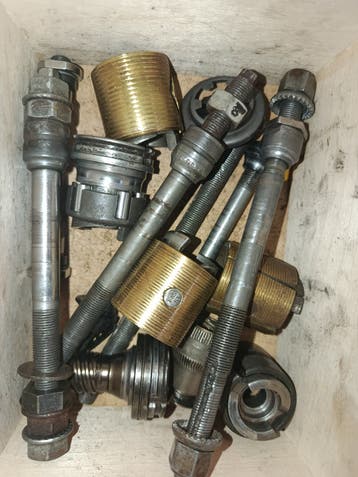 Fichsel en Sachs torpedo assen  verschilkende maten