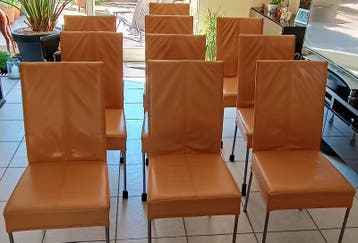 10 leren stoelen okergeel