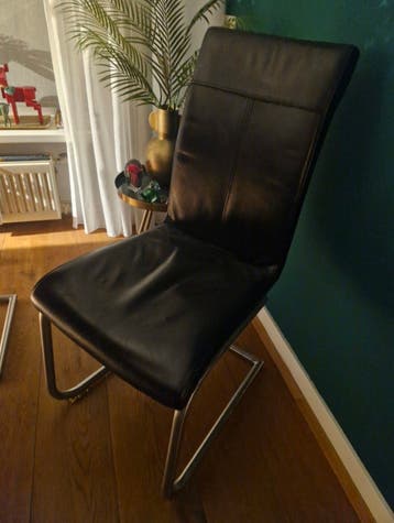 Gratis! 6 zwart leren slede stoelen