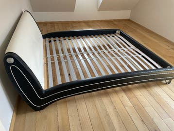 Gratis bedkader bed 180x200