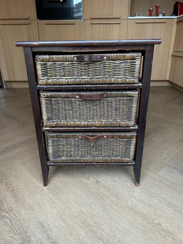Houten bijzettafel - nachtkastje - ladekastje