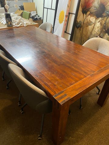 Gratis af te halen tafel