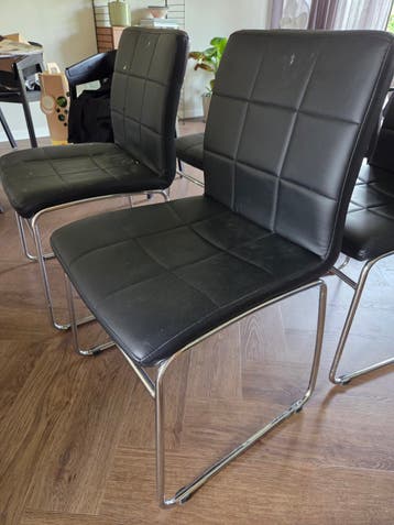 4 eetkamerstoelen