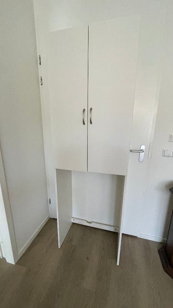 Eenvoudige stellingkast (voor boven wasmachine of koelkast)