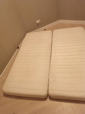 GRATIS - 2x Auping matras 90x200 cm (totaal 180x200cm)